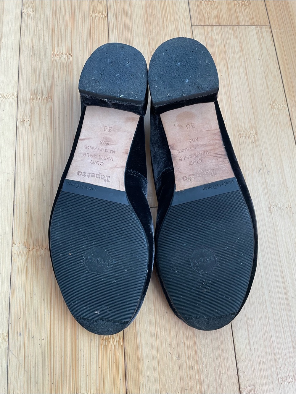 Repetto Black Velvet Ballet Flats with Bow - Picture 4 of 9
